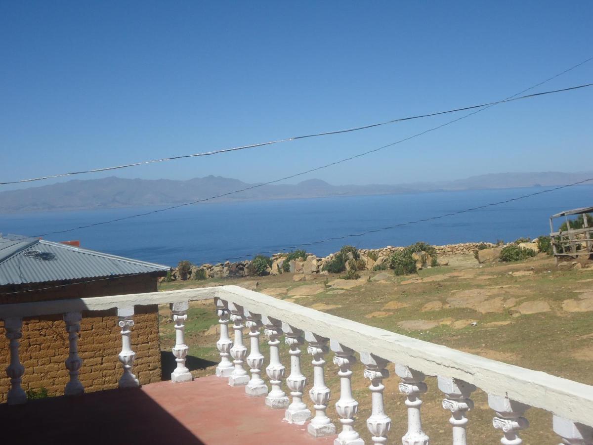 Hostal Del Sol Isla Del Sol Esterno foto